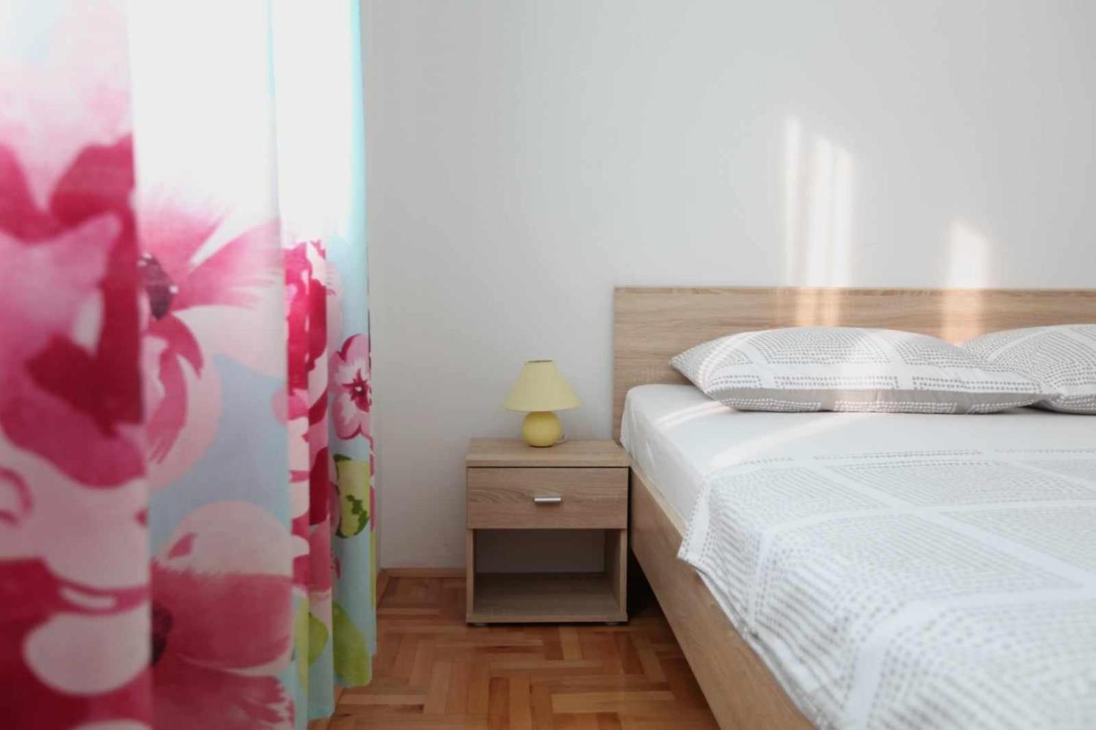 Apartmani Ivana Trogir Exterior photo